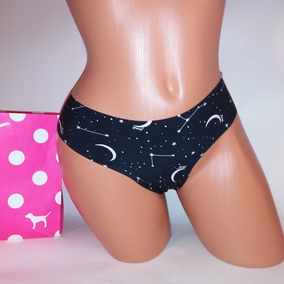 PINK Victoria's Secret Intimates & Sleepwear 335 Victoria Secret